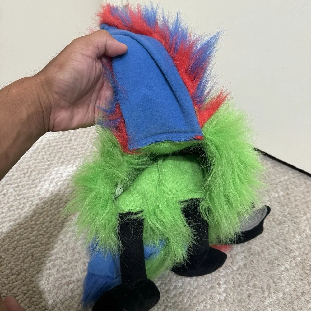 The Puppet Company Parrot Macaw Bird Hand Puppet Blue Yellow Squeaks NWT
